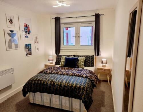 Unique 1-bed Serviced Apartment With Free Parking