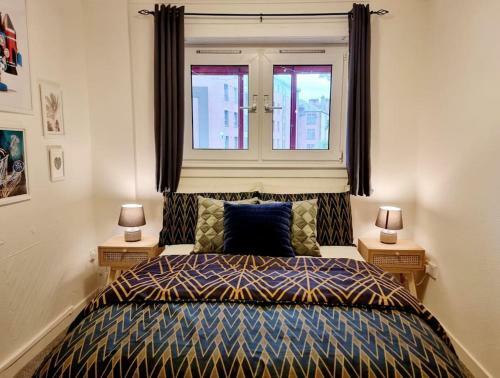 Unique 1-bed Serviced Apartment With Free Parking