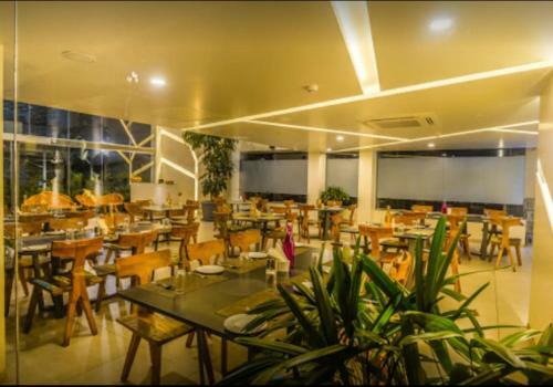 Hotel Sky Inn