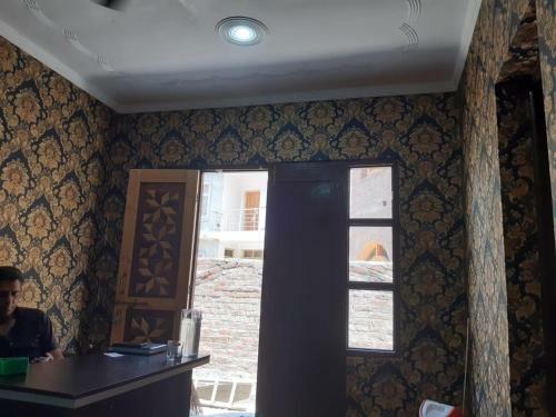 Hostal Aisha Guest House