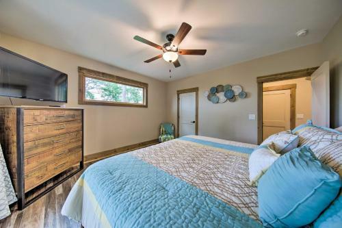 Charming Ellijay Escape Hot Tub And Game Room