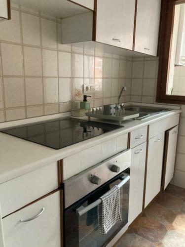 Emilio Tuya Vut-3042-as - Twelve's Apartaments