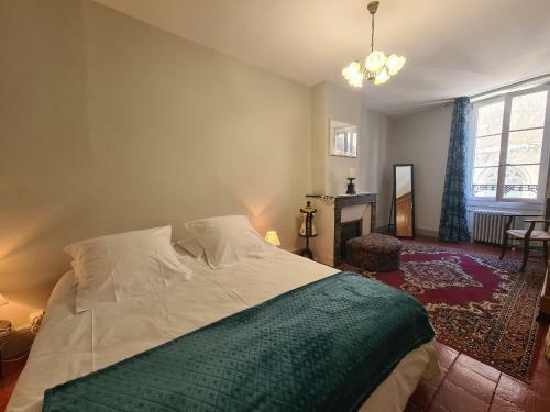 Villa Chabris, 4 Pi�ces, 6 Personnes - Fr-1-591-367