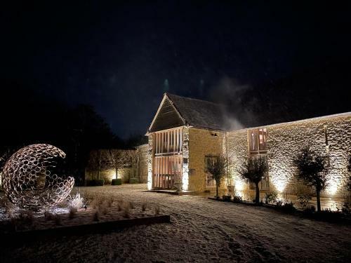17th Century Barn Near Le Manoir Aux Quat?saisons