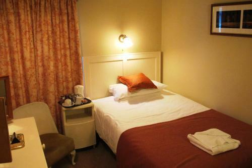 Royal Oak Hotel