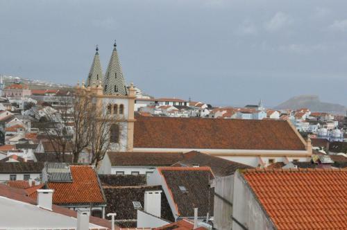 Bed & Breakfast Residencial Monte Brasil