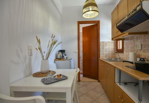 Eva Studios & Apartments