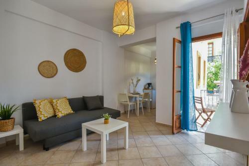Eva Studios & Apartments