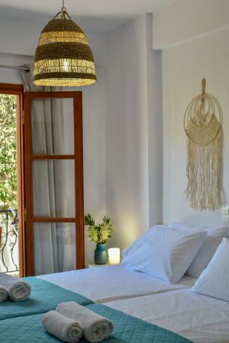 Eva Studios & Apartments
