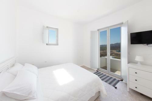 The Mykonist Ftelia Villas