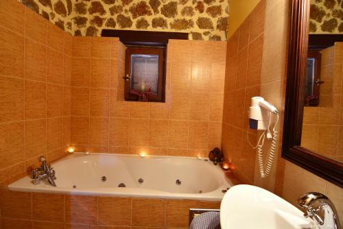 Hostal Filiadra Mountain Suites