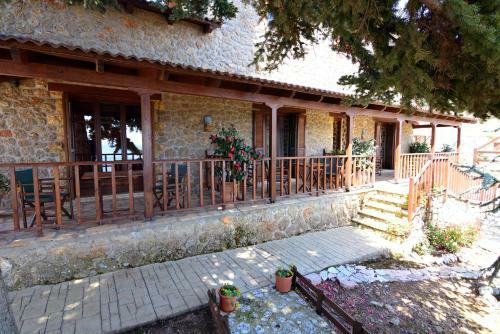 Hostal Filiadra Mountain Suites