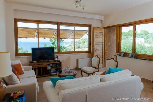Mani Tower Villa