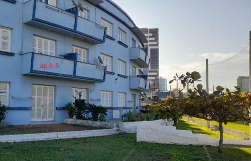 Apartamento Em Tramandai Junto A Sat