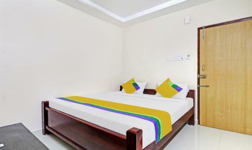 Hotel Treebo Trip Vardhan Stay Inn