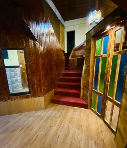 Hotel The River Edge