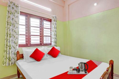 Hotel Oyo 91839 Imperial Apartment