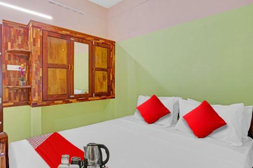 Hotel Oyo 91839 Imperial Apartment