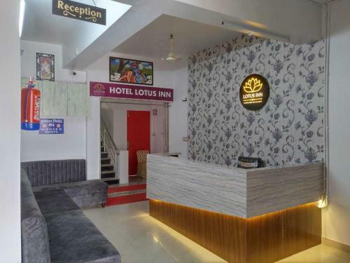 Hotel Oyo 92093 Mahaveer Tower