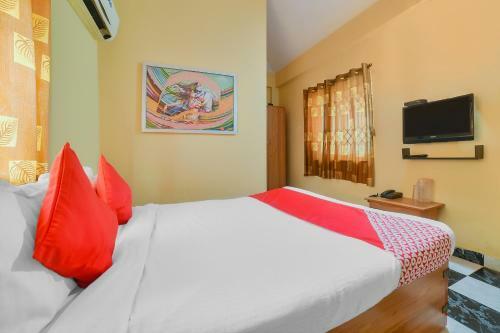 Hotel Oyo 7509 Royal Castle