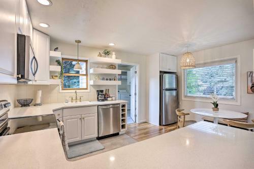 Contemporary Boise House With Large Backyard!