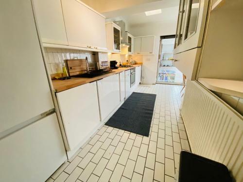 Cheerful 3.5 Bed House In Mill Hill