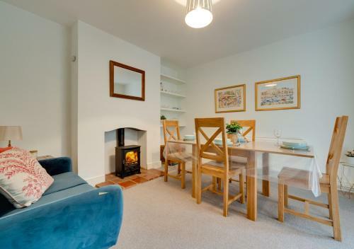 Rose Brick Cottage