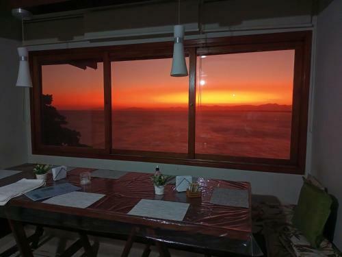 Hostel E Cafeteria Guaratiba Casa Do Caf�