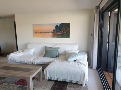 Apartamento Magnifique 2 Pi�ces Vue Port Et Mer