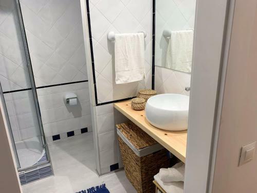 Apartamento Con Aparcamiento Gratuito En Palacio De Mijares