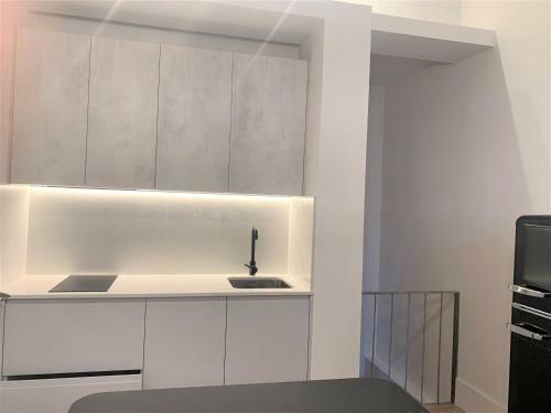 Apartamento Con Aparcamiento Gratuito En Palacio De Mijares