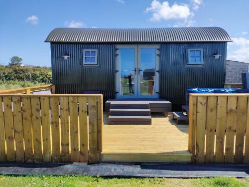 Aunt Rachel's Shepherds Hut