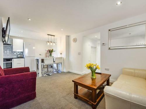 Flat 2