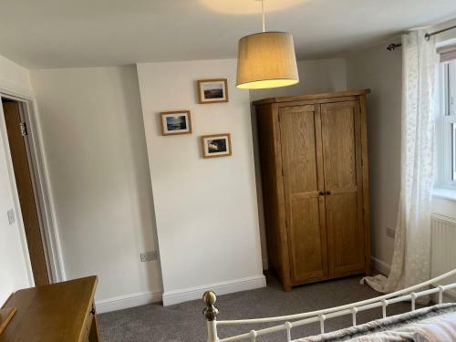 1 Bed Luxury Home In Leeds With Optional Hot Tub