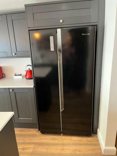 1 Bed Luxury Home In Leeds With Optional Hot Tub