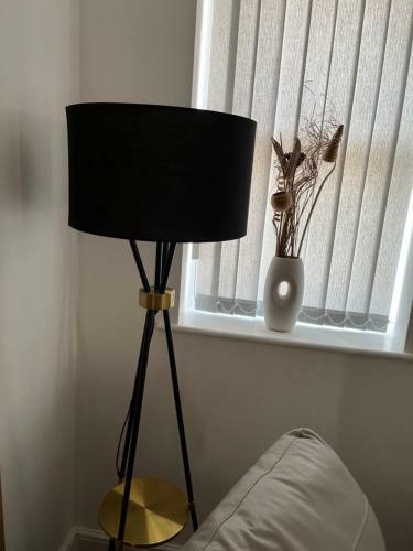 1 Bed Luxury Home In Leeds With Optional Hot Tub