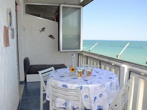 Inviting Apartment In Marotta With Veranda