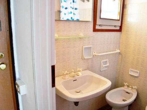 Inviting Apartment In Marotta With Veranda