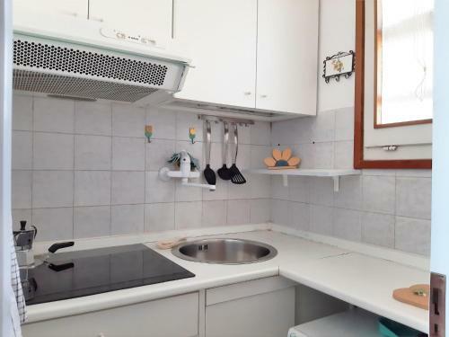 Inviting Apartment In Marotta With Veranda