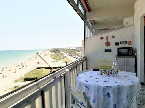 Inviting Apartment In Marotta With Veranda