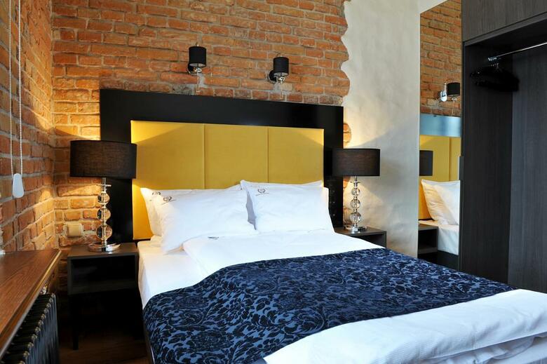 Hostal Palac Pac�ltowo