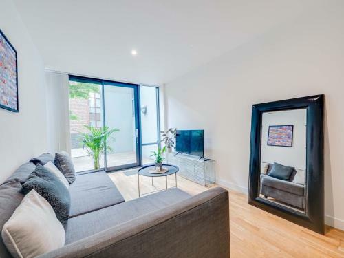 Pass The Keys Modern 1 Bedroom Apartment In Central Manchester
