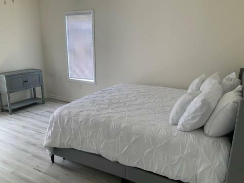 6 Bd 3ba Home Walking Distance To Downtown
