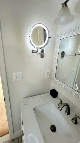 Private Ground Level Suite With Patio