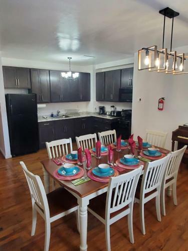 Reservoir Hill Mansion - 4 Bedrooms