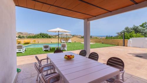 Finca Valenzuela Mijas By Ruralidays