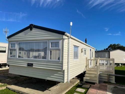 Luxury Park Holiday Home (4)