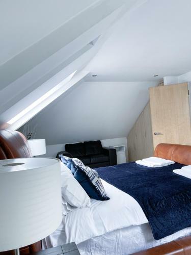 Apartamento ? 2 Bed Duplex Exquisite Penthouse ? Sleeps 4 ? Free Parking/wifi