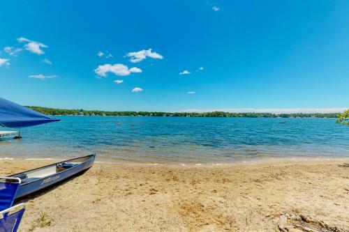 House On Big Sandy Pond