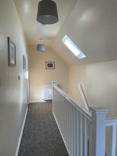 Cozy 2 Bedroom Cottage With Log Burner On Loch Ken